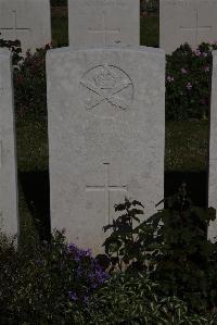 Terlincthun British Cemetery Wimille - Richards, Albert Ernest