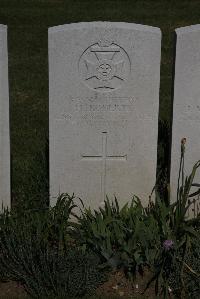 Terlincthun British Cemetery Wimille - Roberts, Harry R.