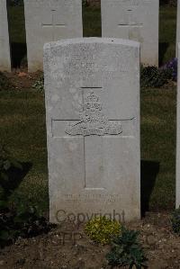 Terlincthun British Cemetery Wimille - Roberts, J