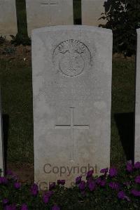Terlincthun British Cemetery Wimille - Roberts, Robert