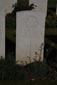 Terlincthun British Cemetery Wimille - Robertson, Thomas