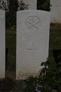 Terlincthun British Cemetery Wimille - Robinson, George