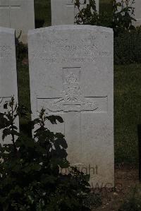 Terlincthun British Cemetery Wimille - Robinson, J H