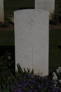 Terlincthun British Cemetery Wimille - Rowe, Thomas Francis