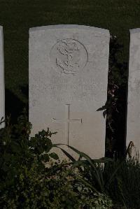 Terlincthun British Cemetery Wimille - Russell, Reginald