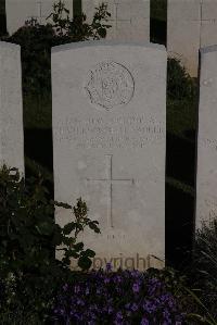 Terlincthun British Cemetery Wimille - Sadler, Charles Robert