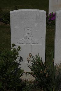 Terlincthun British Cemetery Wimille - Sagar, Richard