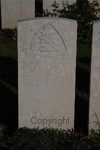 Terlincthun British Cemetery Wimille - Salmon, William