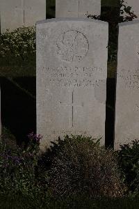 Terlincthun British Cemetery Wimille - Scott, F R