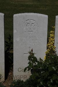 Terlincthun British Cemetery Wimille - Scrivens, J C