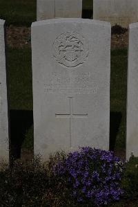 Terlincthun British Cemetery Wimille - Sillence, A E