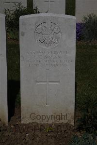 Terlincthun British Cemetery Wimille - Skean, P G