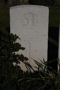 Terlincthun British Cemetery Wimille - Smith, James Wilson