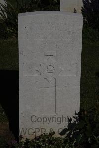 Terlincthun British Cemetery Wimille - Smurthwaite, W