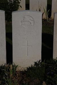 Terlincthun British Cemetery Wimille - Southern, Robert