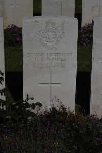 Terlincthun British Cemetery Wimille - Spencer, T K