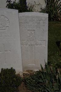 Terlincthun British Cemetery Wimille - Stinton, John Ashley