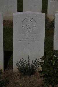 Terlincthun British Cemetery Wimille - Surrey, W