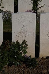 Terlincthun British Cemetery Wimille - Sutton, Edward