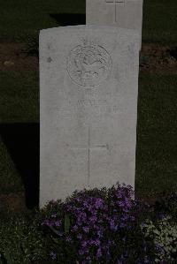 Terlincthun British Cemetery Wimille - Swales, F