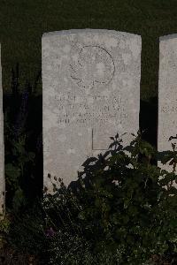 Terlincthun British Cemetery Wimille - Swetnam, Daniel Dewitt