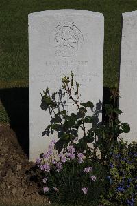 Terlincthun British Cemetery Wimille - Swift, G