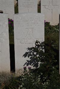 Terlincthun British Cemetery Wimille - Taylor, Robert