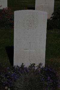 Terlincthun British Cemetery Wimille - Templeton, Godfrey Allan