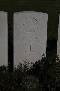 Terlincthun British Cemetery Wimille - Thayer, Charles Orrin
