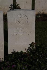 Terlincthun British Cemetery Wimille - Thomas, W