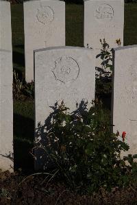 Terlincthun British Cemetery Wimille - Thompson, S E