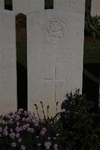 Terlincthun British Cemetery Wimille - Thompson, W F