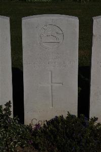 Terlincthun British Cemetery Wimille - Todd, A E