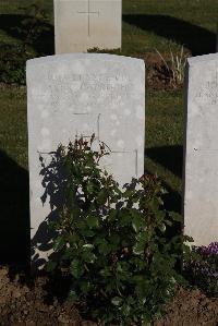 Terlincthun British Cemetery Wimille - Troth, Alfred