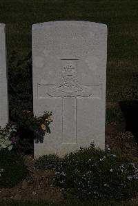 Terlincthun British Cemetery Wimille - Tucker, Samson