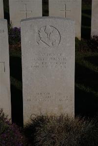 Terlincthun British Cemetery Wimille - Turner, Henry