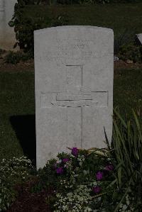 Terlincthun British Cemetery Wimille - Turvey, F