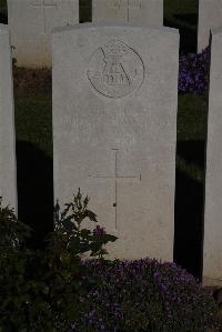 Terlincthun British Cemetery Wimille - Vaughan, Thomas Edward
