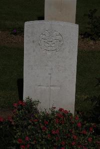 Terlincthun British Cemetery Wimille - Vause, W