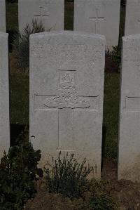 Terlincthun British Cemetery Wimille - Vessey, Frank Court