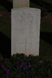 Terlincthun British Cemetery Wimille - Watkins, A E