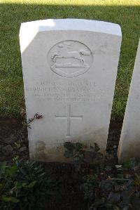 Terlincthun British Cemetery Wimille - Watson, Robert England