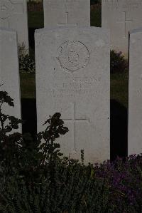 Terlincthun British Cemetery Wimille - Watson, S R
