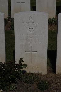Terlincthun British Cemetery Wimille - Wilkes, J