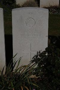 Terlincthun British Cemetery Wimille - Williams, F