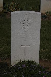 Terlincthun British Cemetery Wimille - Williams, William Donald