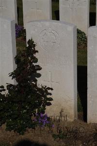 Terlincthun British Cemetery Wimille - Wiltshire, Arthur William Edward