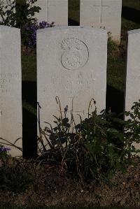 Terlincthun British Cemetery Wimille - Withers, H S