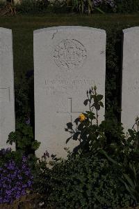 Terlincthun British Cemetery Wimille - Woodward, H W