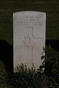 Terlincthun British Cemetery Wimille - Wright, J T W